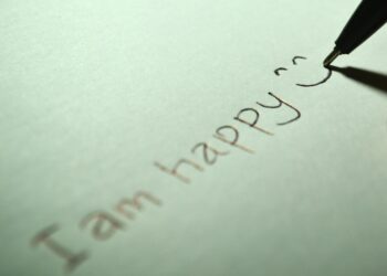 9 Fun, Nearly Zero-Prep Ways to Practice the Verb “To Be” with children